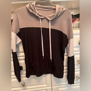 EUC - lightweight sweatsuit